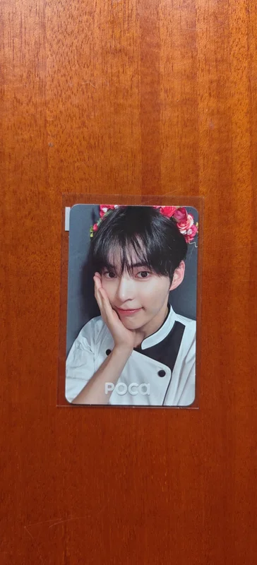 You had me at HELLO Digipack ver. MAKESTAR