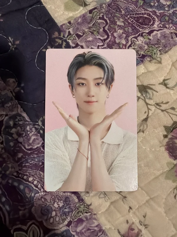 SEVENTEEN CAFE in SEOUL Trading Card Set