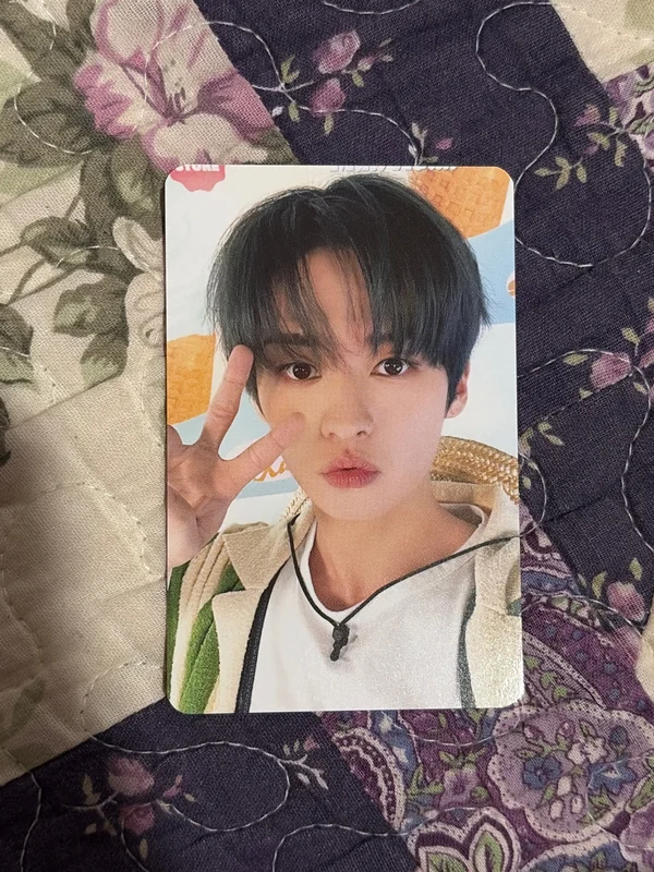 2023 SEASON'S GREETINGS SKZ's Mini World