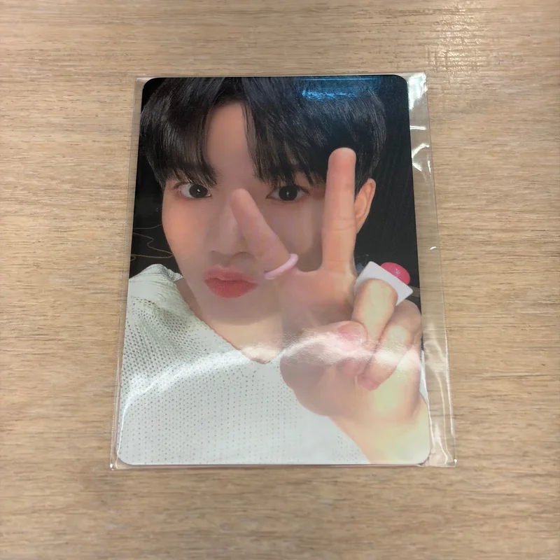 2023 TREASURE FAN MEETING~HELLO AGAIN~ PHOTO CARD KEYRING