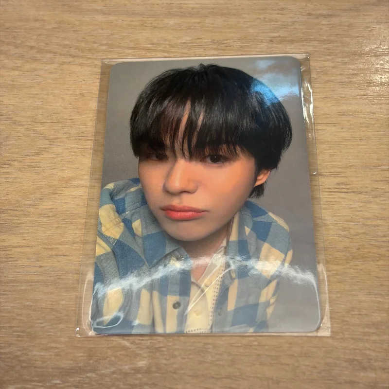2023 TREASURE FAN MEETING~HELLO AGAIN~ PHOTO CARD KEYRING