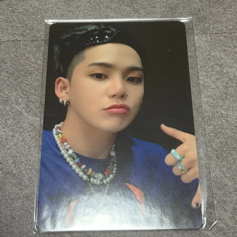 2023 TREASURE FAN MEETING~HELLO AGAIN~ PHOTO CARD KEYRING