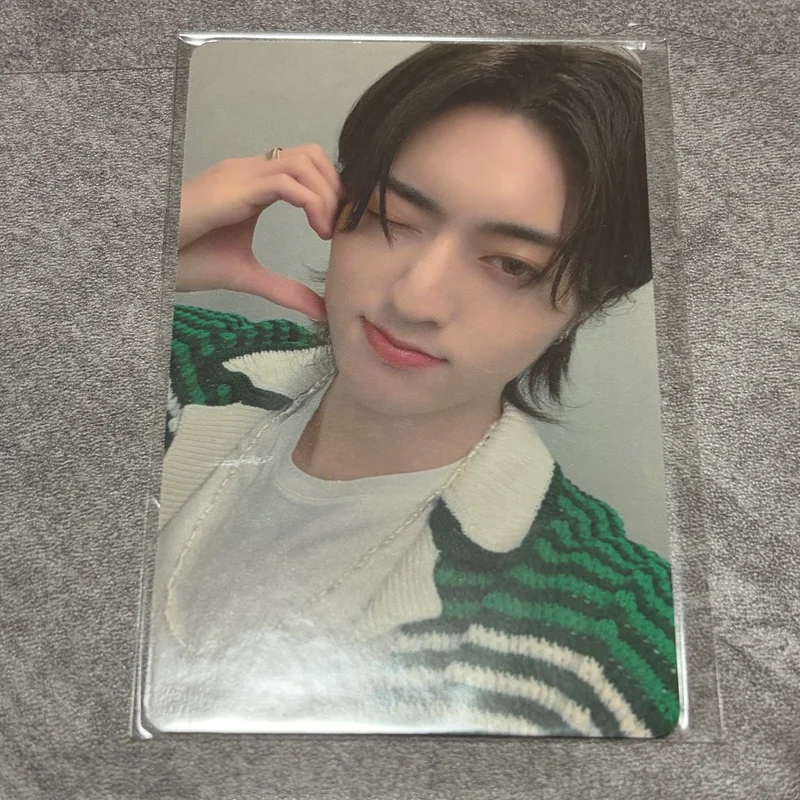 2023 TREASURE FAN MEETING~HELLO AGAIN~ PHOTO CARD KEYRING