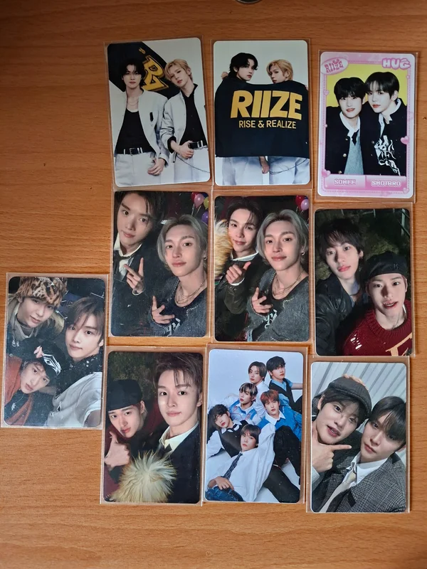 HUG RANDOM TRADING CARD HUG Ver.