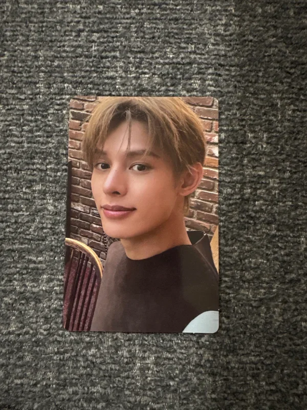 COLOR OUTSIDE THE LINES General Market Exclusive