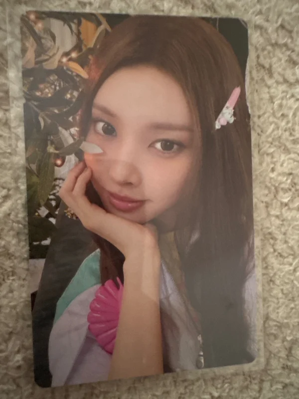 MAMIHLAPINATAPAI Weverse Albums ver. YUNAH