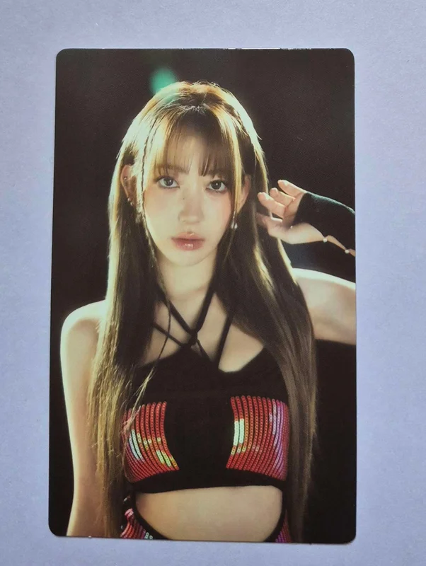 Sakura Card 8 'EASY CRAZY HOT' 2025 Mini Photo Card