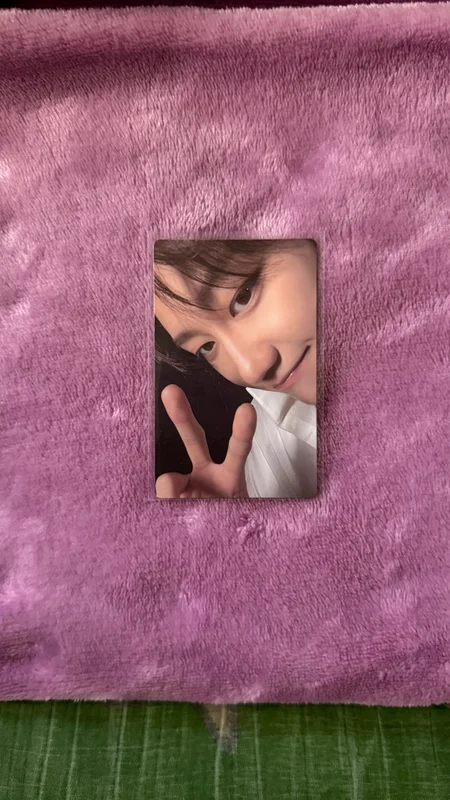SPILL THE FEELS WEVERSE