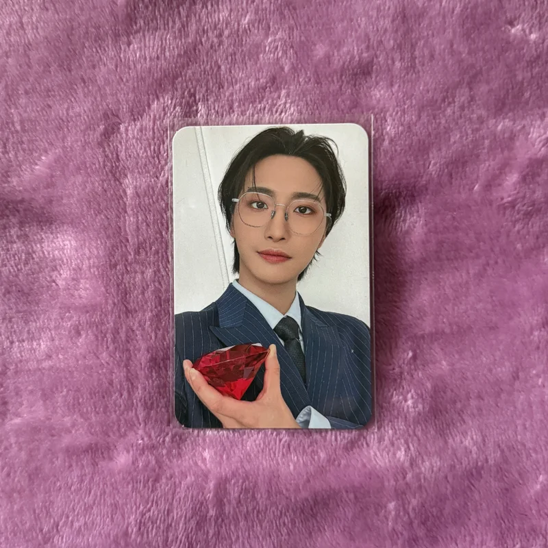 2024 SEASON'S GREETINGS YES24