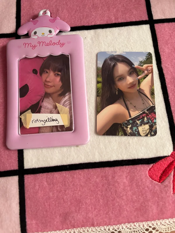 soyeon I AM FREE-TY world tour 2023 photocard