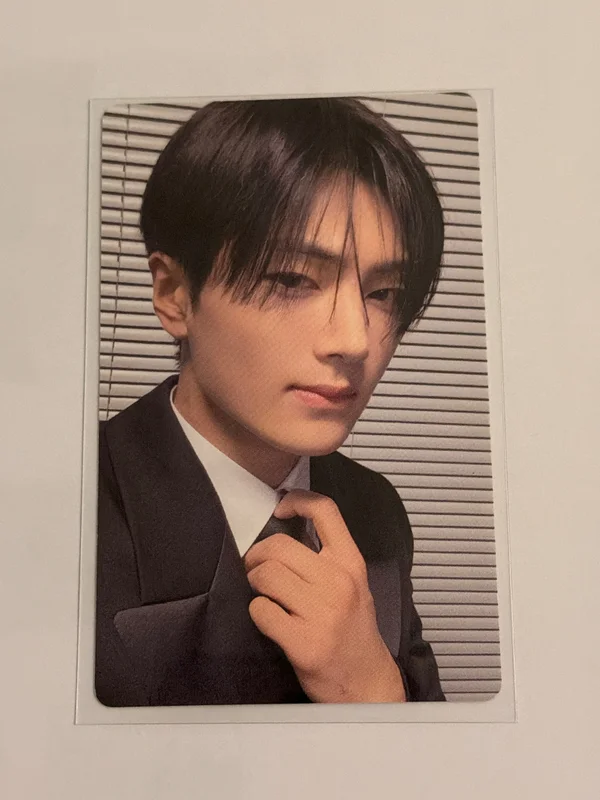 DESIRE : UNLEASH Weverse Albums ver.