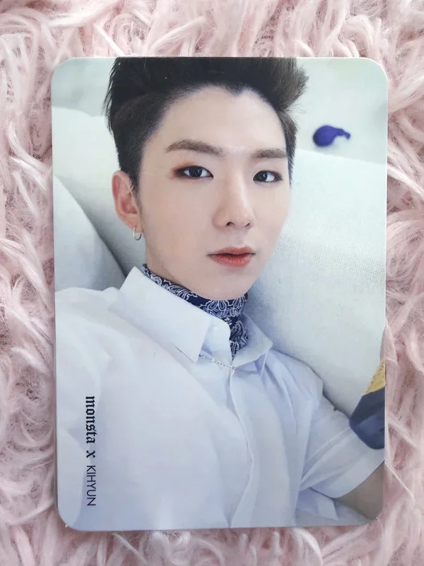 MONSTA X 1st OFFICIAL FANCLUB MONBEBE PICNIC PHOTO CARD SET