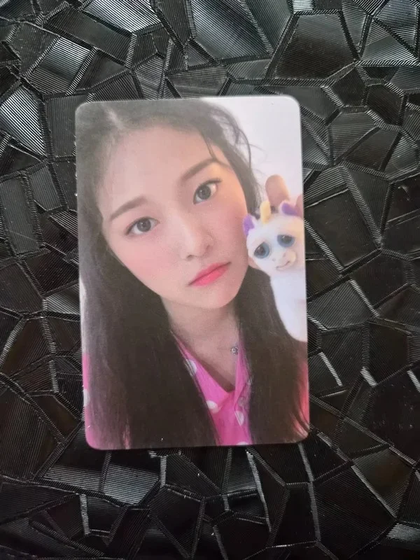 2020 LOONA SEASON'S GREETINGS