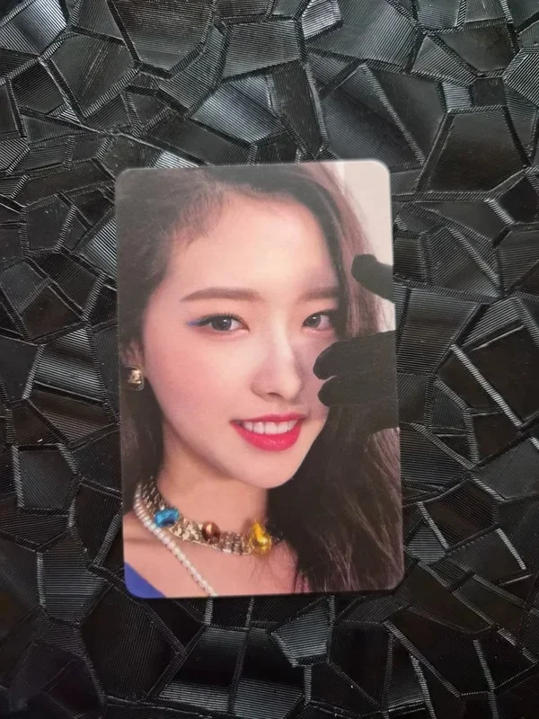 2020 LOONA SEASON'S GREETINGS