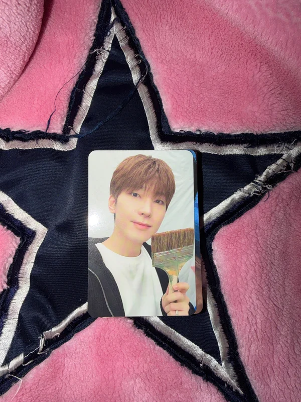 SEVENTEEN 2025 SEASON'S GREETINGS