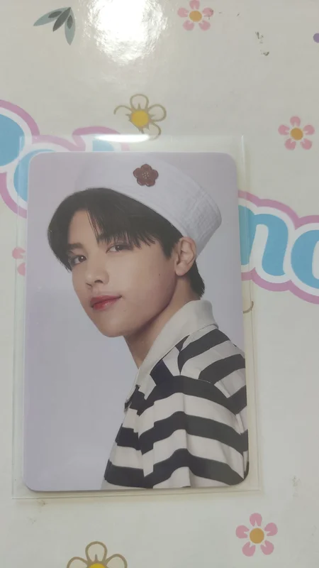 2023 &TEAM FANTOUR LUNE MARE PHOTO CARD