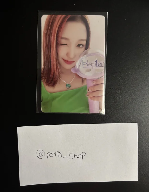 Kep1er Hikaru Official Lighstick Photocard