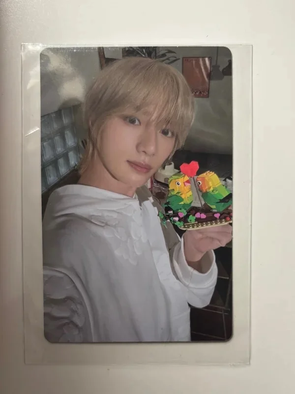 TXT Beomgyu The Star Chapter: Sanctuary Angel Ver Photocard