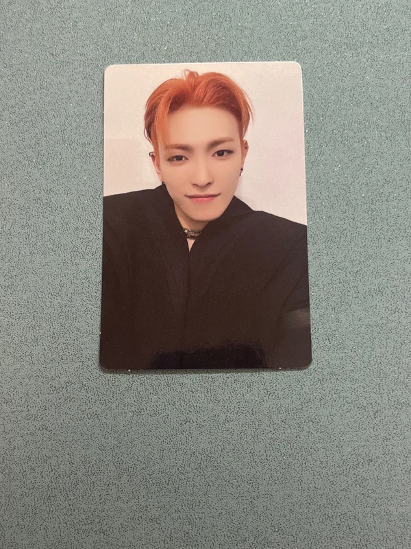 GOLDEN HOUR : Part.1 hello82