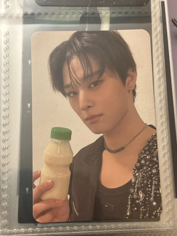 Seventeen JUN '17 IS RIGHT HERE DEAR Ver.' Photocard | Sold by