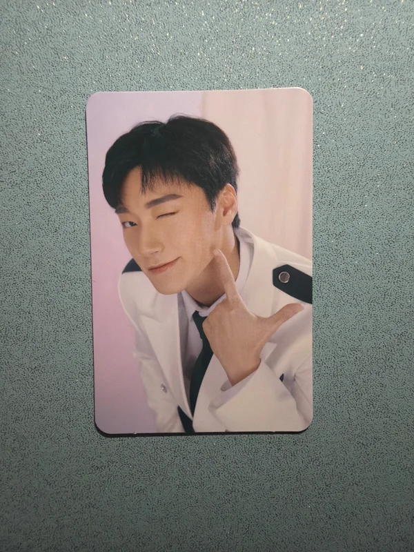 ATEEZ X ANITEEZ ADVENTURE POP-UP STORE ANITEEZ IN ILLUSION RANDOM TRADING CARD