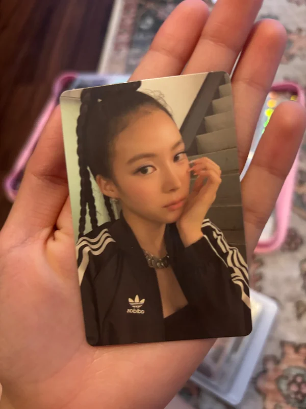 MY EYES OPEN VVIDE PHOTOBOOK ver. ORB ver.