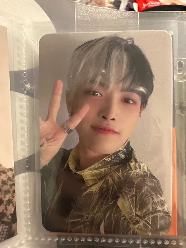 THE WORLD EP.1 : MOVEMENT DIARY VER.