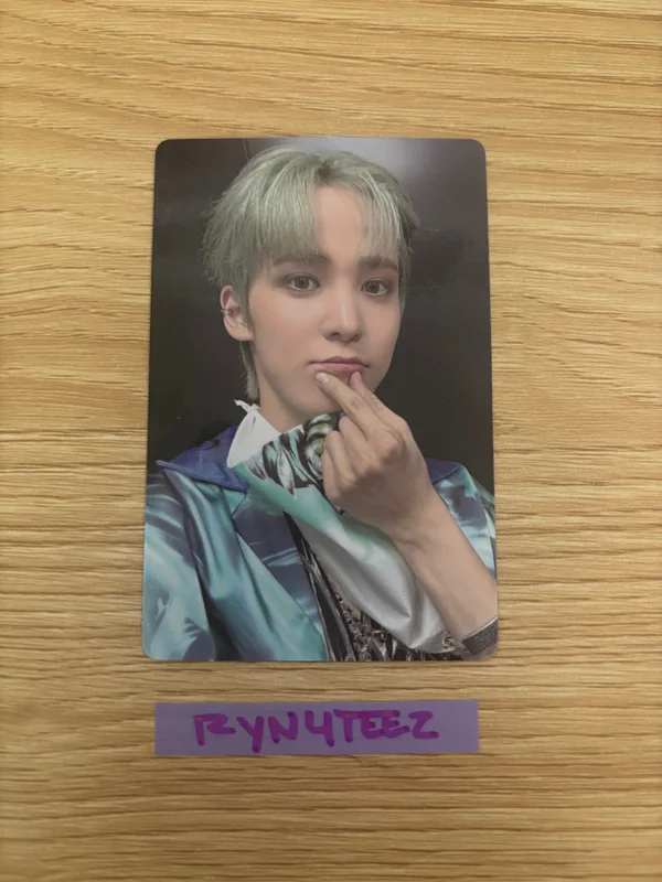 THE WORLD EP.FIN : WILL Z VER. YUNHO