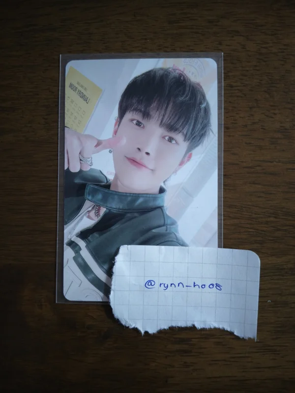 ATEEZ HONGJOONG OFFICIAL PHOTOCARD