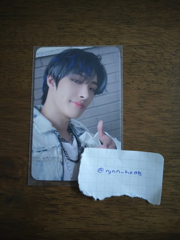 THE WORLD EP.1 : MOVEMENT APPLEMUSIC