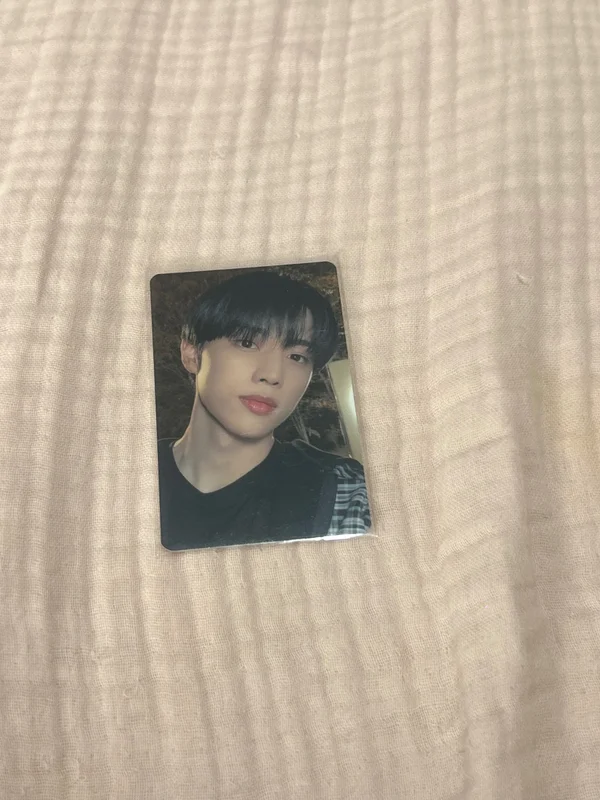 2022 THE BOYZ FAN CON:THE B-ROAD MINI L-HOLDER