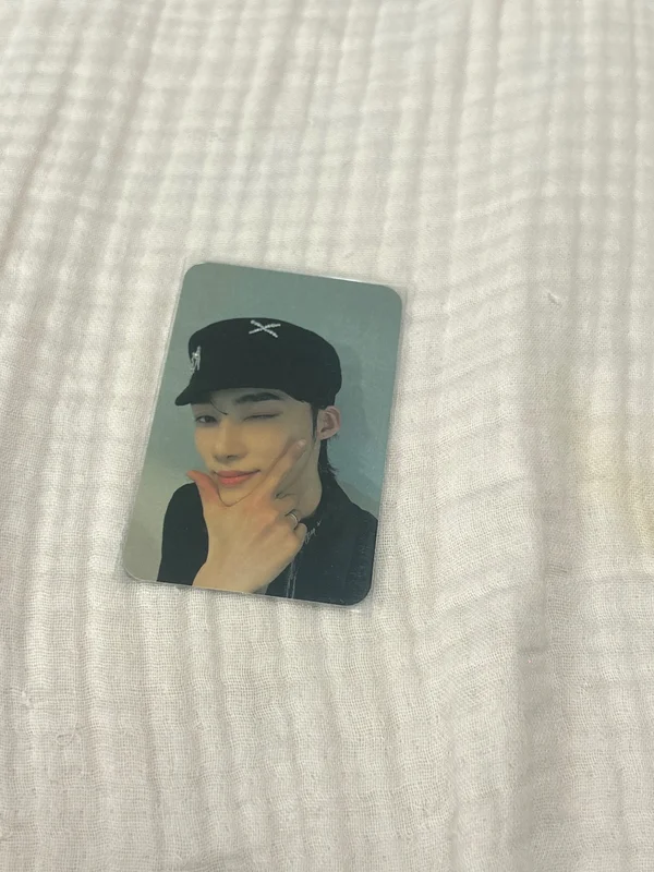 THE BOYZ WORLD TOUR : THE B-ZONE IN EUROPE PHOTOCARD SET