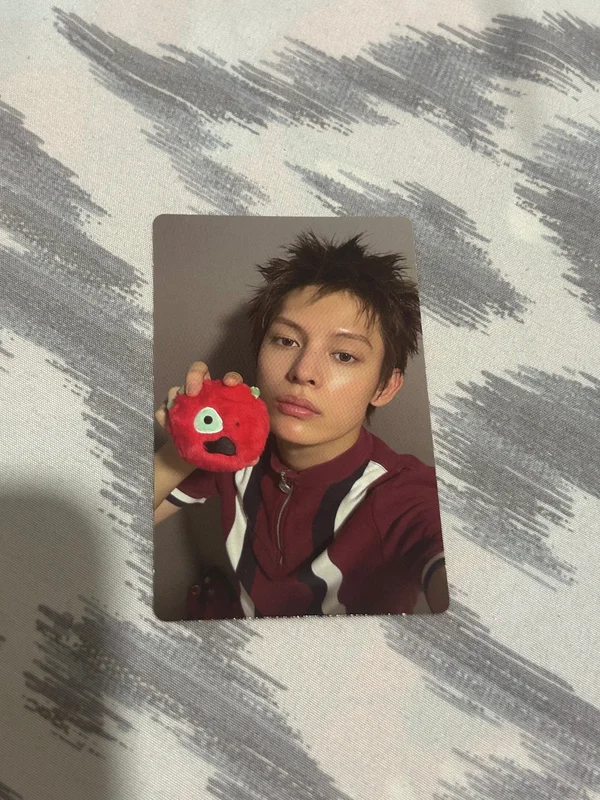 GREENGREEN CORTIS Ball REDRED ver.