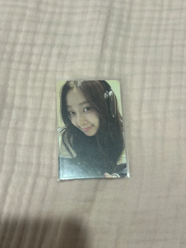 MY WORLD TRADING CARD SET C