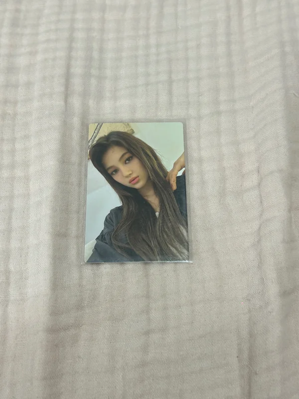 NEWJEANS X LINE FRIENDS POP-UP STORE NJ GET UP PHOTOCARD SET