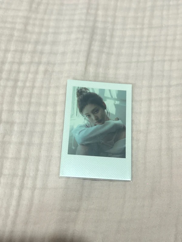 MY WORLD Zine Ver. Polaroid Card Set