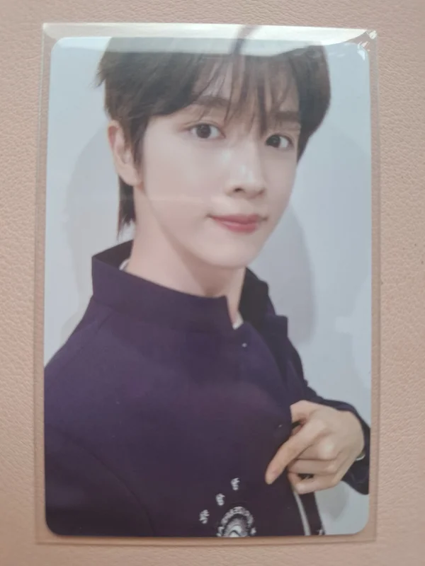 HUG RANDOM TRADING CARD RIIZE Ver.