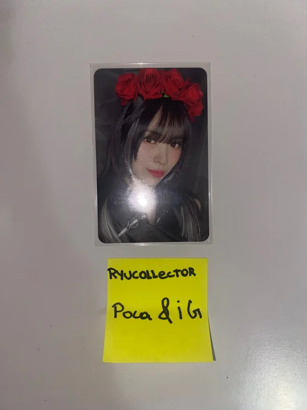 ITZY RYUJIN BORN TO BE FLOWER CROWN ALBUM PHOTOCARD