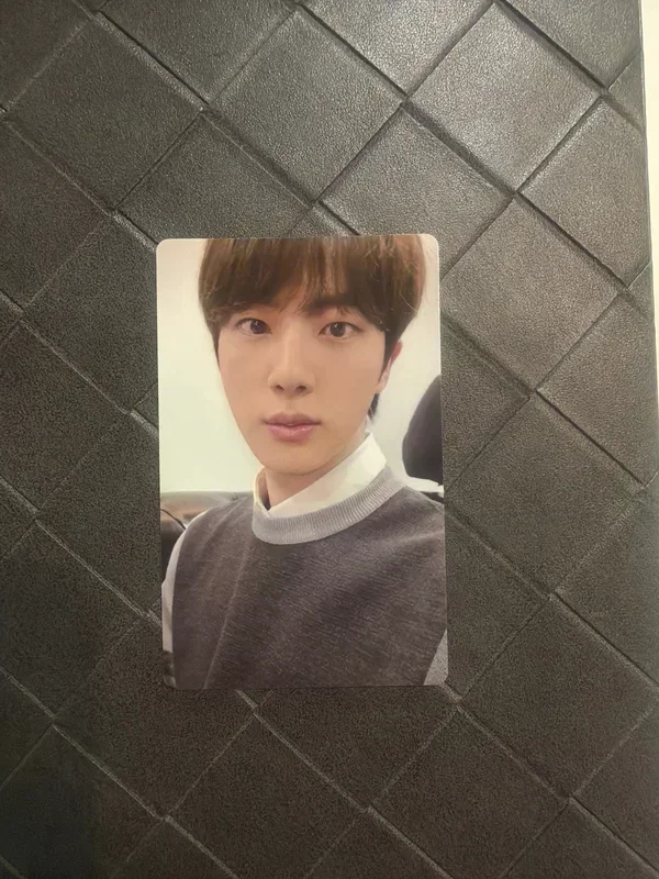 BEYOND THE STAGE BTS DOCUMENTARY PHOTOBOOK : THE DAY WE MEET WEVERSE