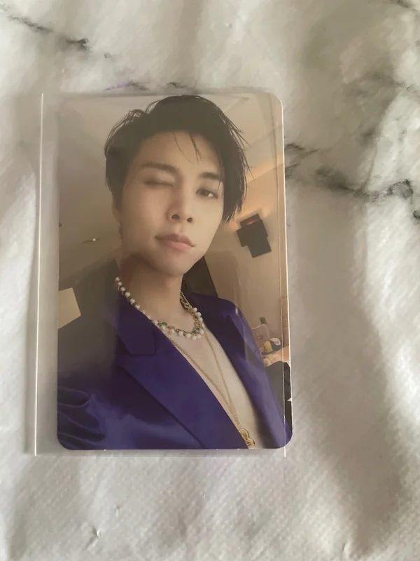 Johnny 2 Baddies Photobook Ver. US ver.