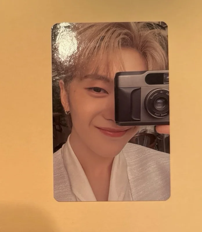 2023 ZEROBASEONE FAN-CON TRADING CARD