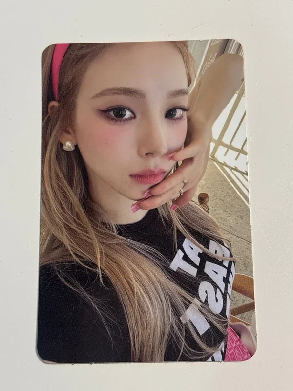 Pocamarket, aespa KARINA MY WORLD Zine Ver. : Spicy Ver. K-pop