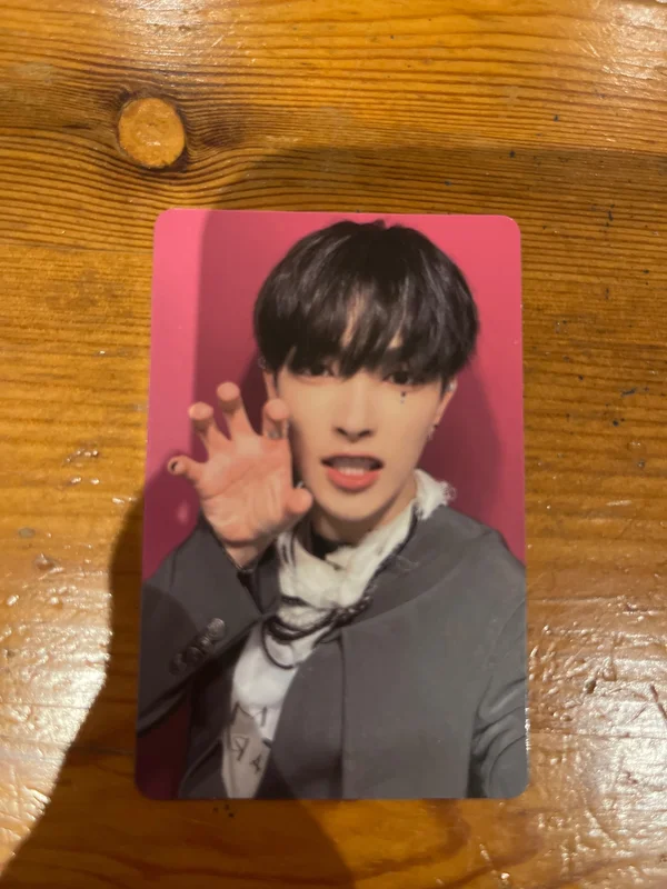 Pocamarket, ATEEZ HONGJOONG SPIN OFF : FROM THE WITNESS hello82 K