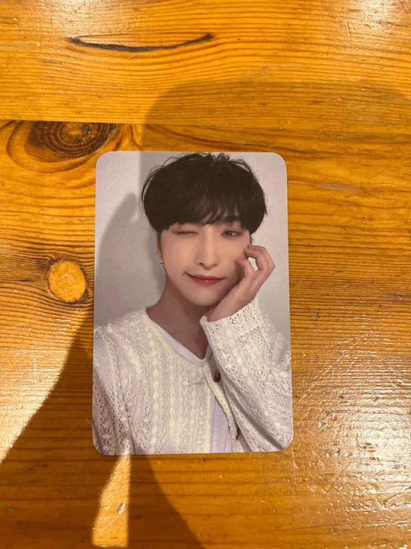 THE WORLD EP.1 : MOVEMENT EVERLINE