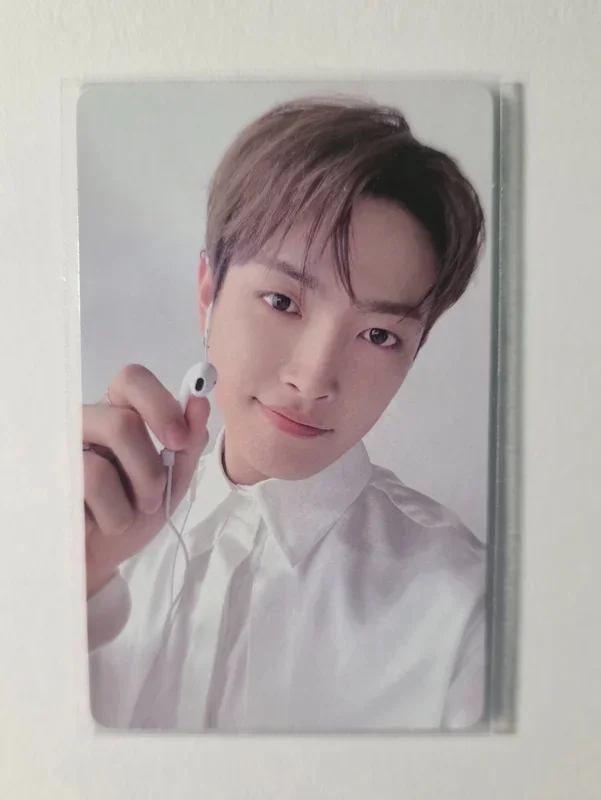 ATEEZ 2025 WORLD TOUR [IN YOUR FANTASY] IN INCHEON RANDOM PHOTOCARD PACK
