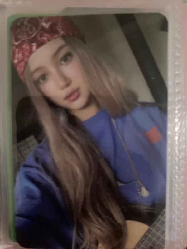 Supernatural Weverse Albums ver. Danielle