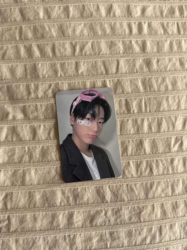 GOLDEN HOUR : Part.2 JUMP UP