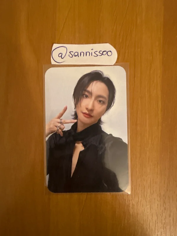 ATEEZ WORLD TOUR [TOWARDS THE LIGHT : WILL TO POWER] IN EUROPE ATINY ZONE