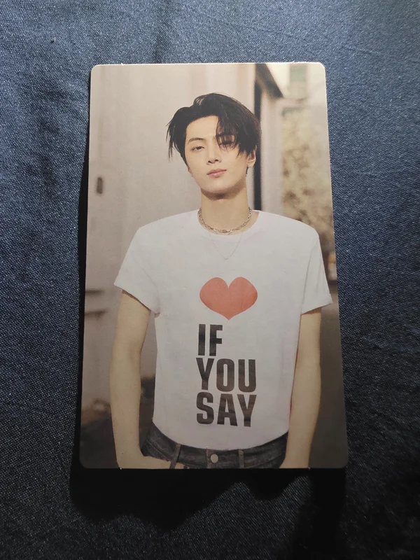 ROMANCE : UNTOLD Photo Card & Holder Set