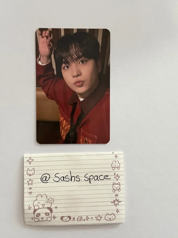 GOLDEN HOUR : Part.1 POP-UP EXHIBITION & STORE PHOTO & SCRATCH CARD B SET